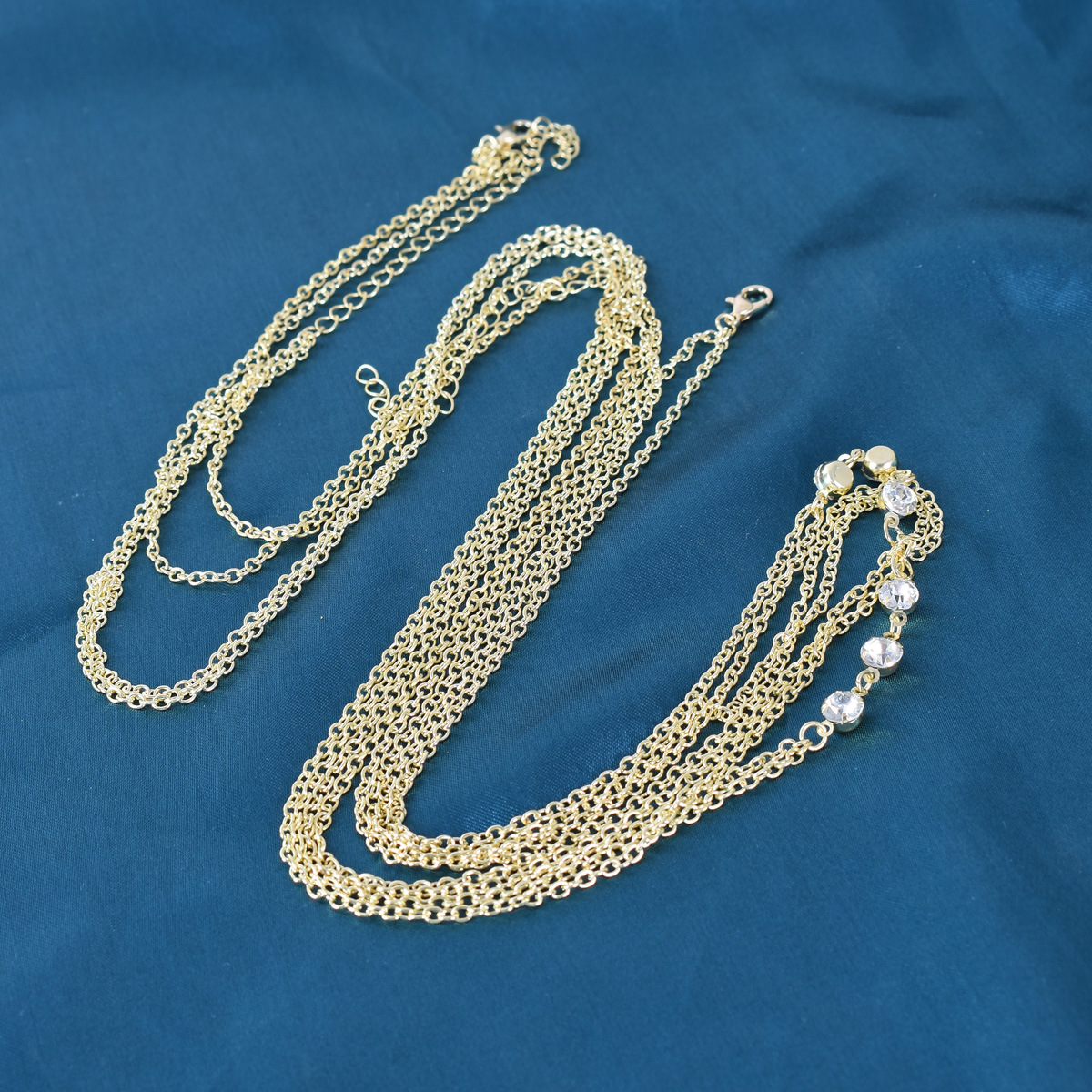 Round Crystal Chest Chain Low  - Body Jewelry Harness recensie en prijs