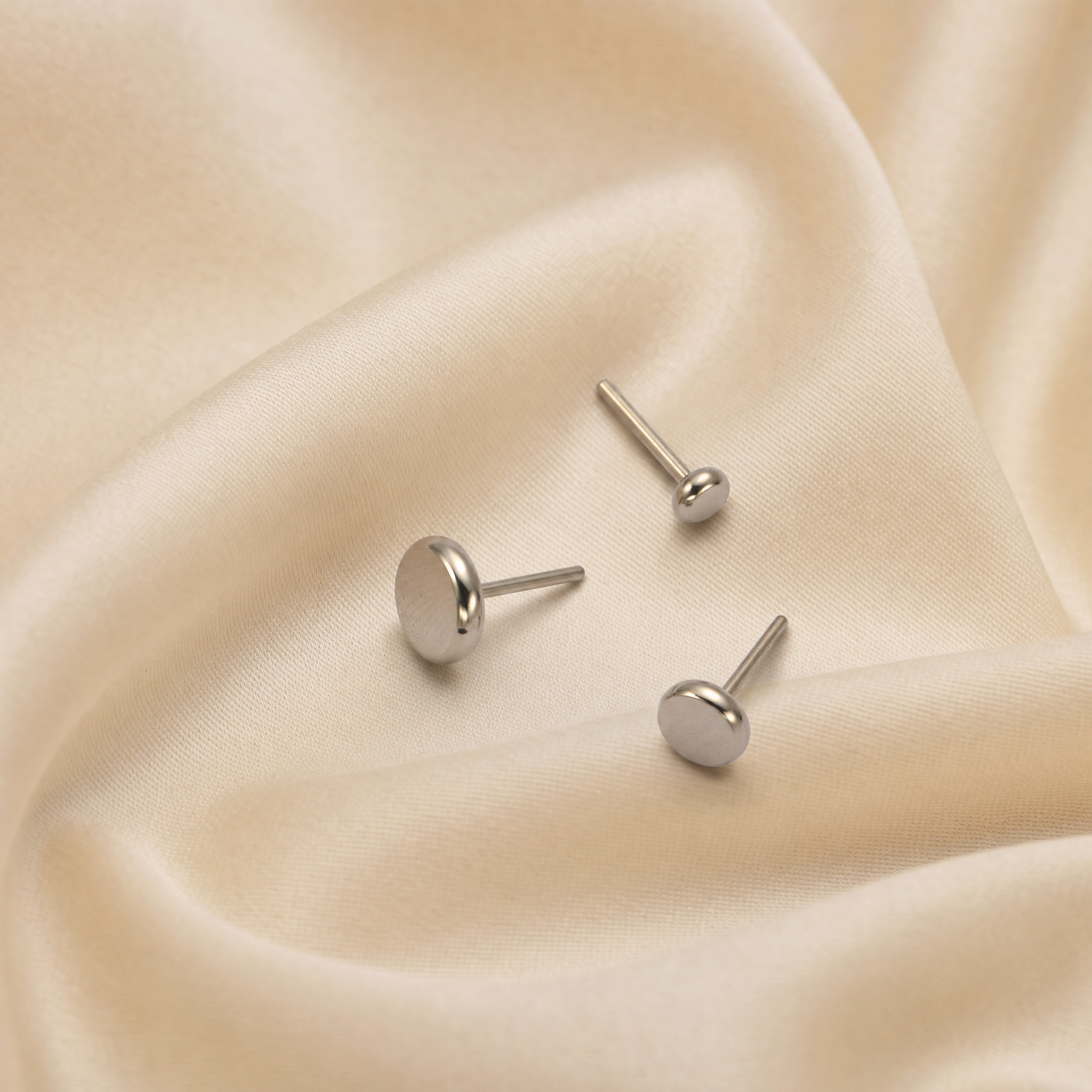 10pcs ASTM F136 Titanium Push  - Body Jewelry Threadless recensie en prijs