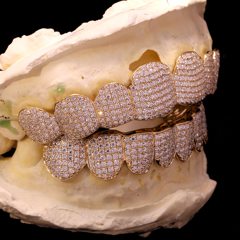 Custom Lab Grown Diamond HPHT  - Yellow Body Jewelry recensie en prijs